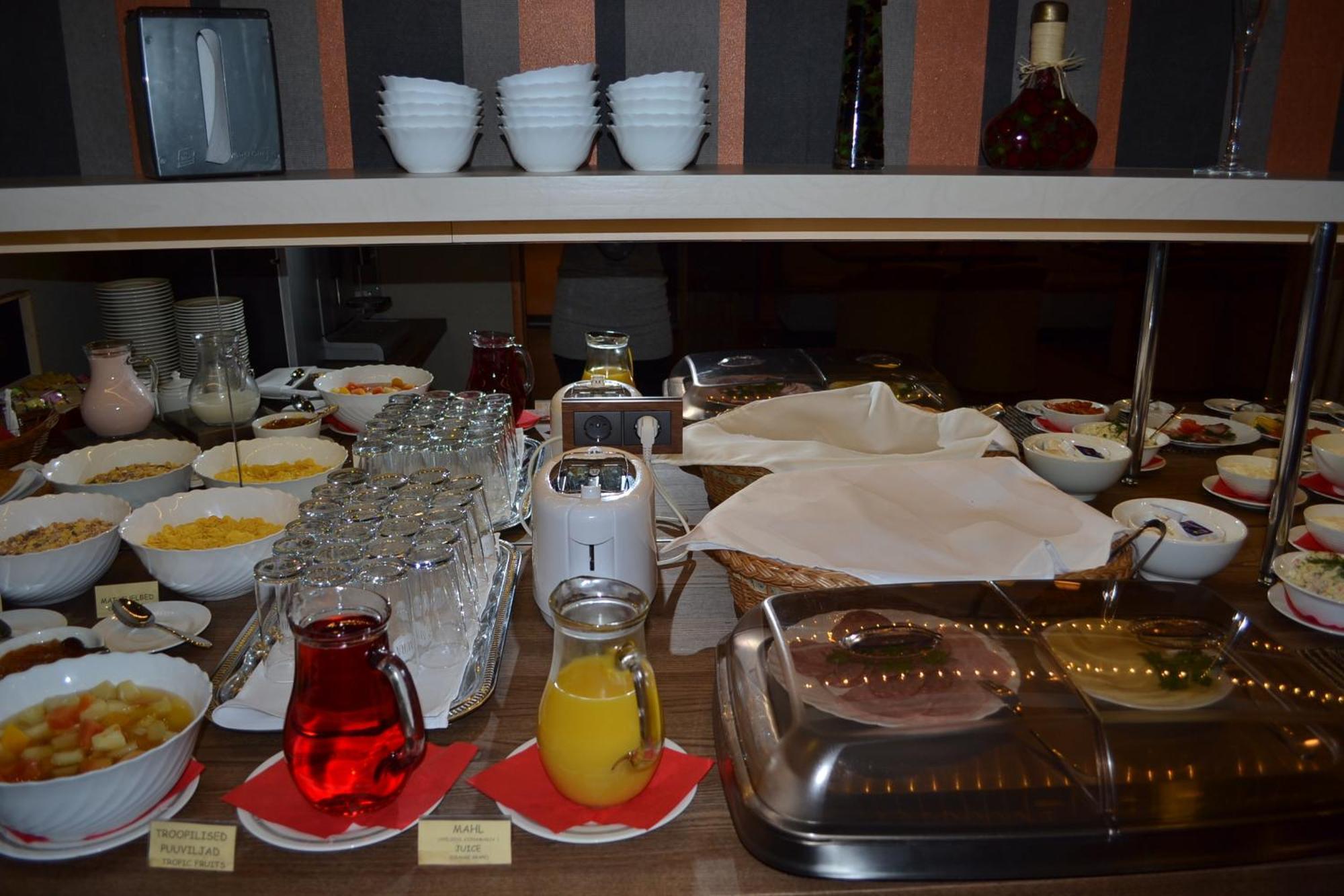 Hotell Wironia Jõhvi Екстериор снимка